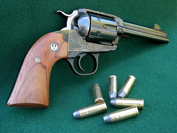 Ruger Vquero Biesly 45.jpg