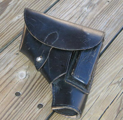 P-64 holster #1.jpg